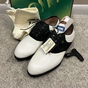 Honma Womens Golf Shoes US 9.5 Japan 25.5 White Black Metal Spikes New W Defects